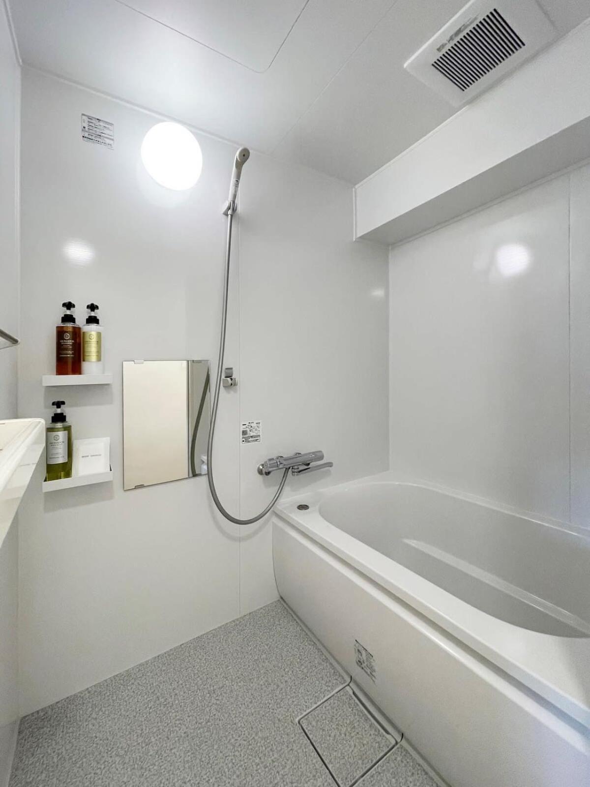 Bhotel Dai3Himawari - 30 Sec To Peacepark!! Huge Comfort House Up To 10P Хіросіма Екстер'єр фото